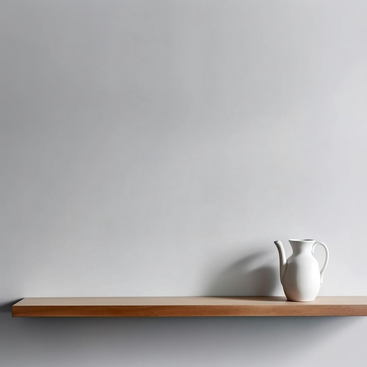 Comment fabriquer une étagère murale design sans perceuse à colonne ? étagère murale élégante et pratique pour optimiser votre espace de rangement tout en décorant votre intérieur avec style.
