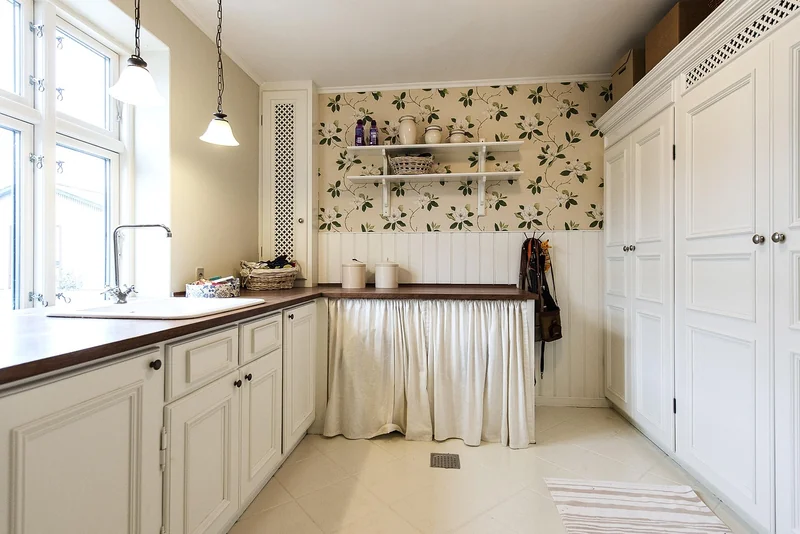 L'armoire à clés décorative : un choix risqué ( mais assumé )